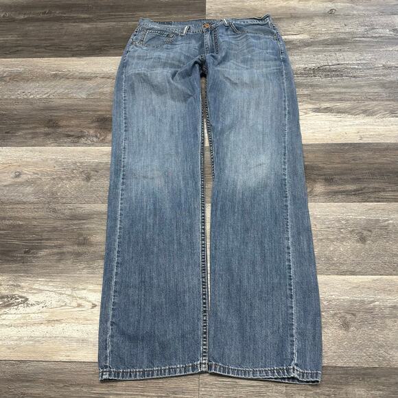 Levis Red Tab 505‎ Faded Blue Mens 36x33 Straight Leg Mid Wash Denim Jeans - Picture 1 of 7